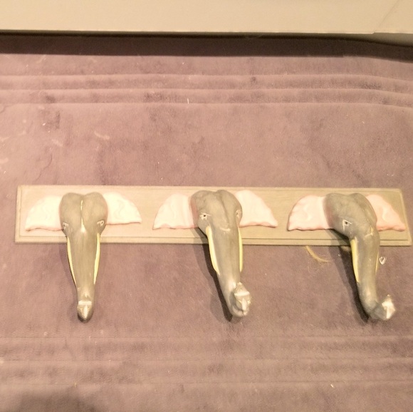 Elephant trunks wall mount rack - Picture 3 of 3
